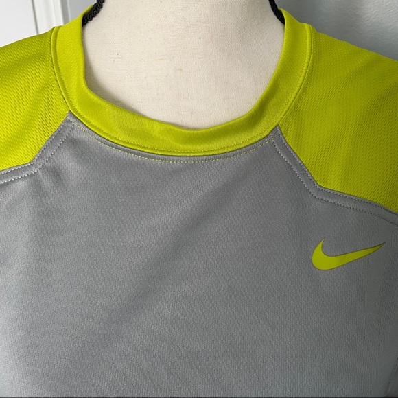 Mens Nike Dri Fit Tank - Picture 3 of 6